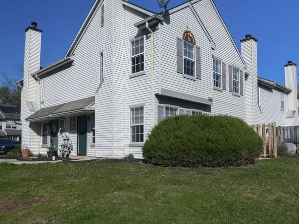 404 Stonebridge Blvd, New Castle, DE 19720