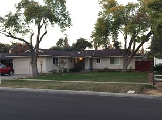 1316 E Almendra Dr, Fresno, CA