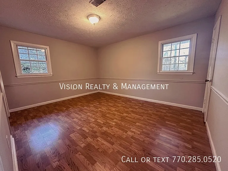 95 Castlegate Cir — Photo 19
