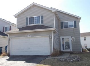 21537 Cormorant St, Crest Hill, IL 60403