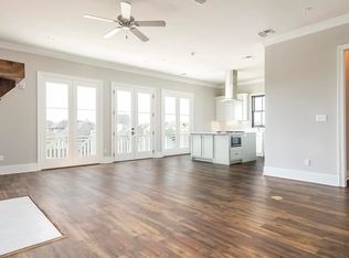 1007 Camellia Blvd #200, Lafayette, LA 70508