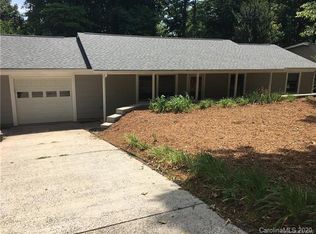 16056 Molokai Dr, Tega Cay, SC 29708