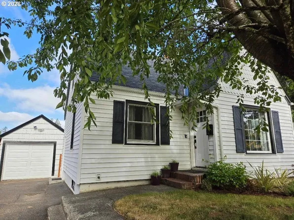 415 SE Roberts Ave, Gresham, OR 97080