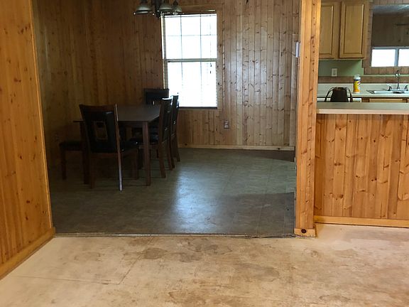 5th image of 14883 County Road 2174 E