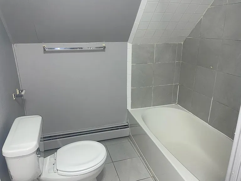 65 Fowler St #3 — Photo 3