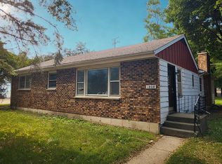 1808 13th St, Winthrop Harbor, IL 60096