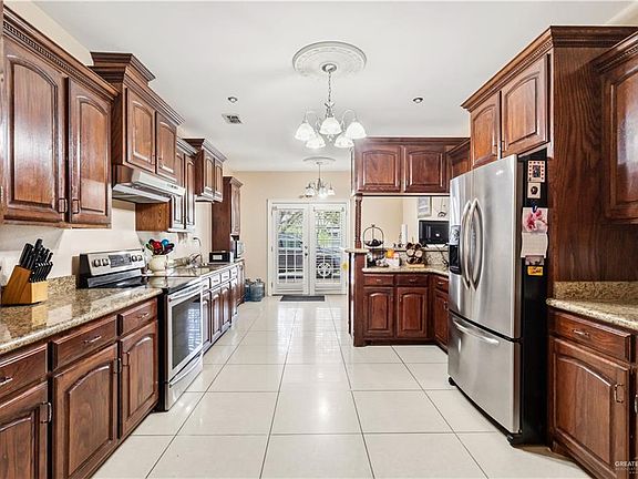 4th image of 4107 Trey Dr