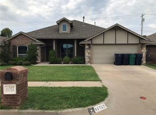 11753 SW 8th St, Yukon, OK 73099