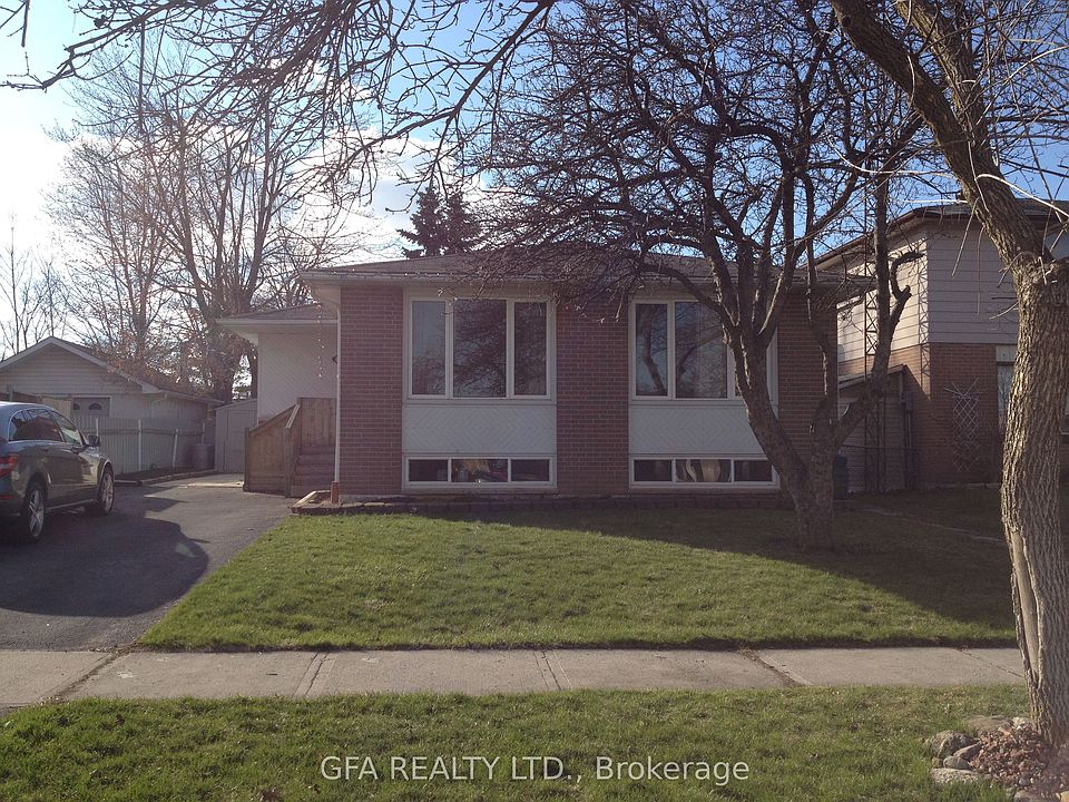 1st image of 30 Reigate Ave