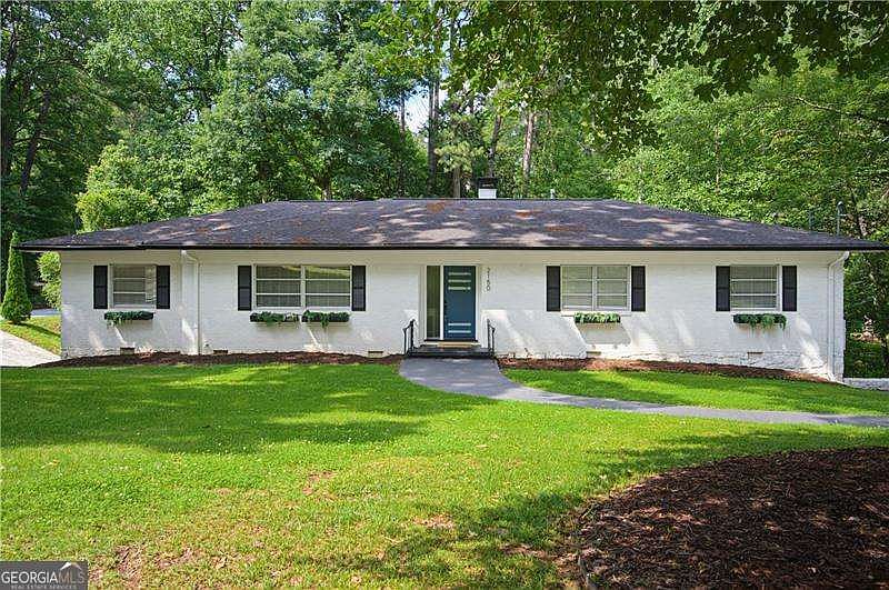 1st image of 2150 Azalea Cir