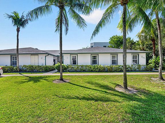 2nd image of 3162 Via Poinciana #6