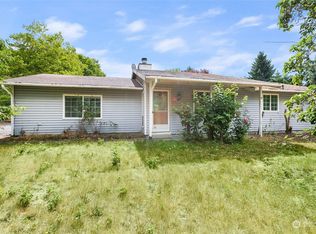 9303 Pinedrop Dr SE, Olympia, WA