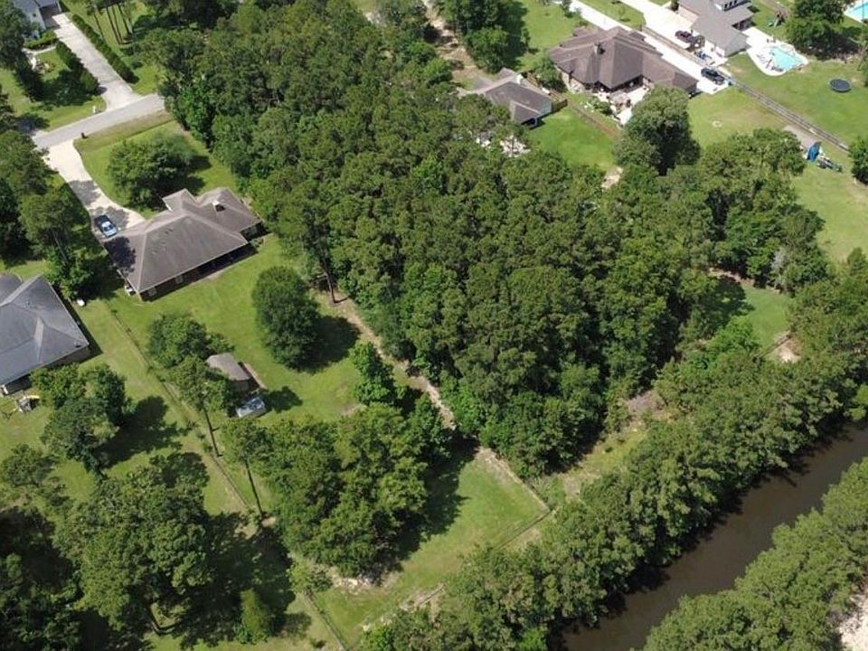 2nd image of 19573 Desna Dr