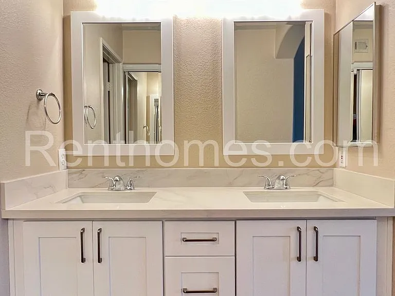 11881A Spruce Run Dr — Photo 22