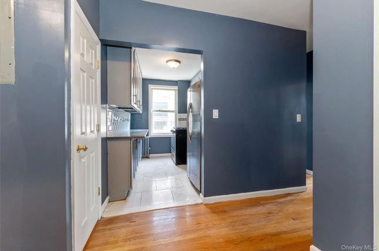 4 bed, 1400 sqft, $3,500 — Photo 2