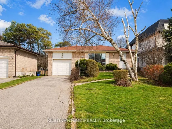 157 Fitzgerald Ave, Markham, ON L3R 1R7