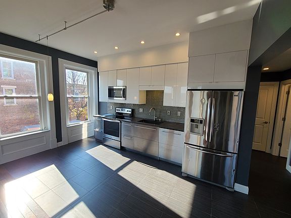 5th image of 192 Remsen St #2A