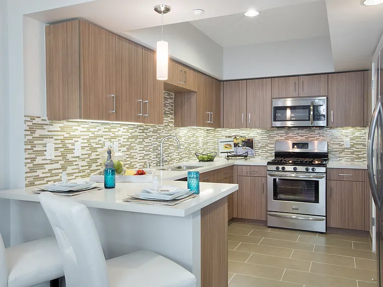 Nineteen800 Apartments — Photo 14