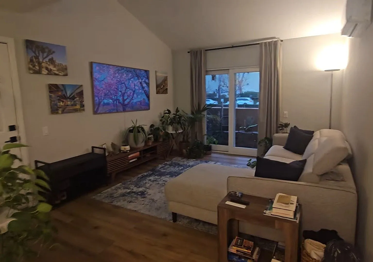 Stylish Clairemont Condo with Resort-Style Amenities — Photo 2