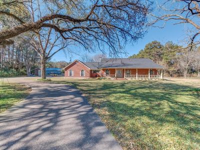 16193 N State Highway 94, Apple Springs, TX, 75926