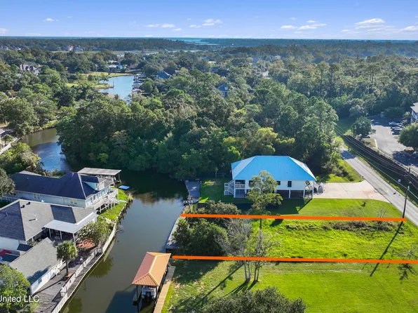 410 Magnolia St #1, Gulfport, MS 39507