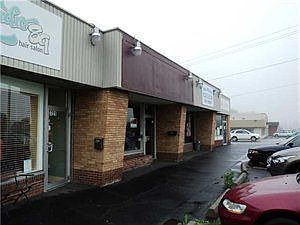 2nd image of 3721 Dewey Ave