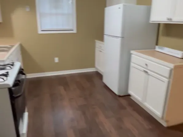 4238 Sunset Dr, Jackson, MS 39213