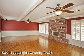 3rd image of 3916 Fleetwood Dr