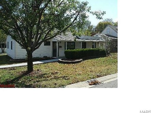1st image of 1090 N Jefferson St