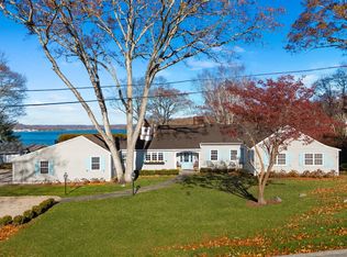 13 Hemlock Drive, Essex, CT 06426