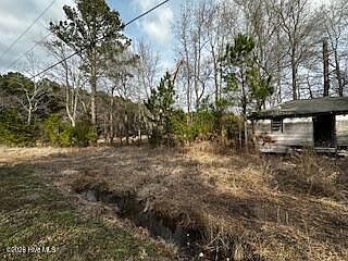 5th image of 362 Sandy Cross Road