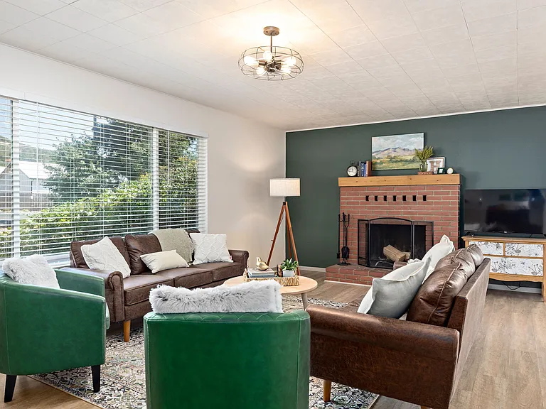 2087 Upper River Rd — Photo 10