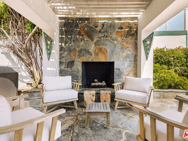 23614 Malibu Colony Rd — Photo 34