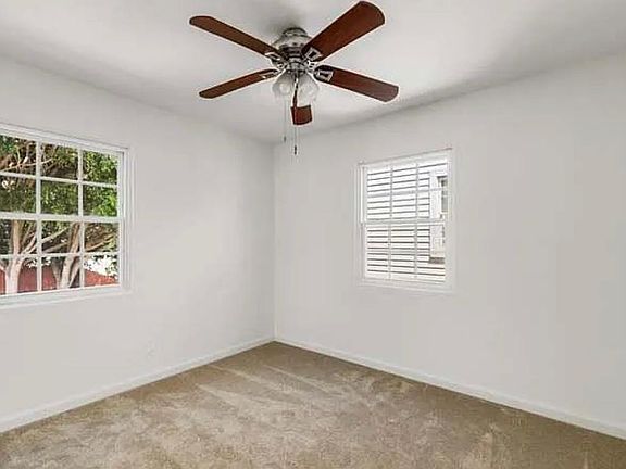 2nd image of 3550 Poe St