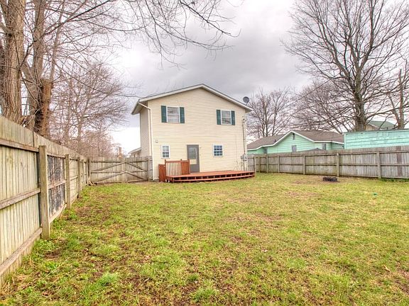 5th image of 1725 Catherine Ave