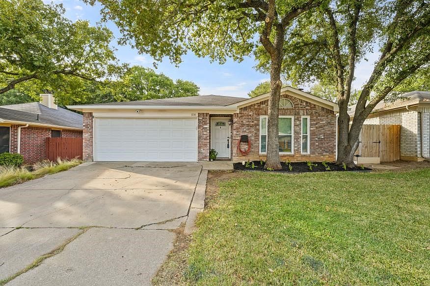 1st image of 1116 Stone Creek Dr