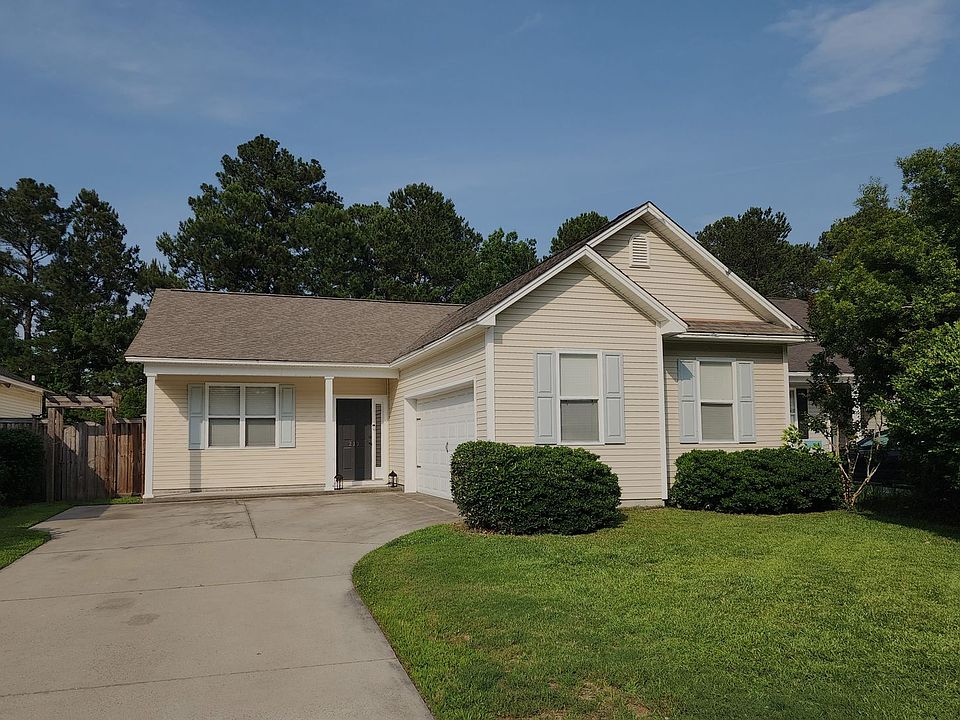 1st image of 212 Sand Pebble Dr SE
