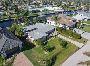 5258 Skylark Ct, Cape Coral, FL 33904