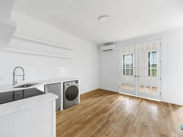 441 Wilson Avenue image 1 of 13