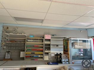 18251 Eastland St, Roseville, MI