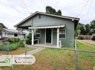 1571 1st St, Anderson, CA 96007