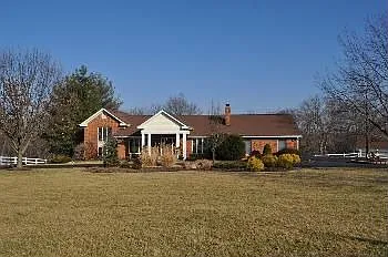 17452 W Bridle Trl photo 1