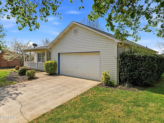 2nd image of 437 Wilaway Rd