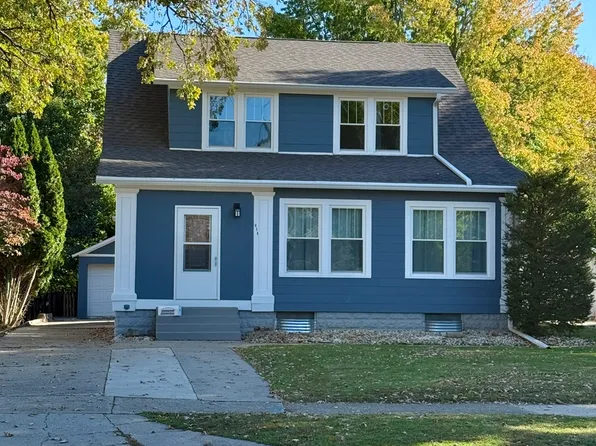 614 N Brinton Ave, Dixon, IL 61021