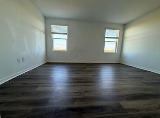 6156 Whetstone Ct, Palmetto, FL 34221