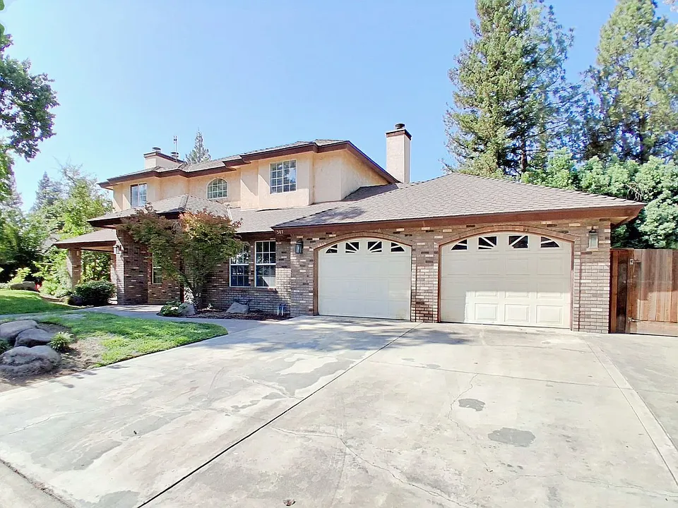 307 W Bluff Ave