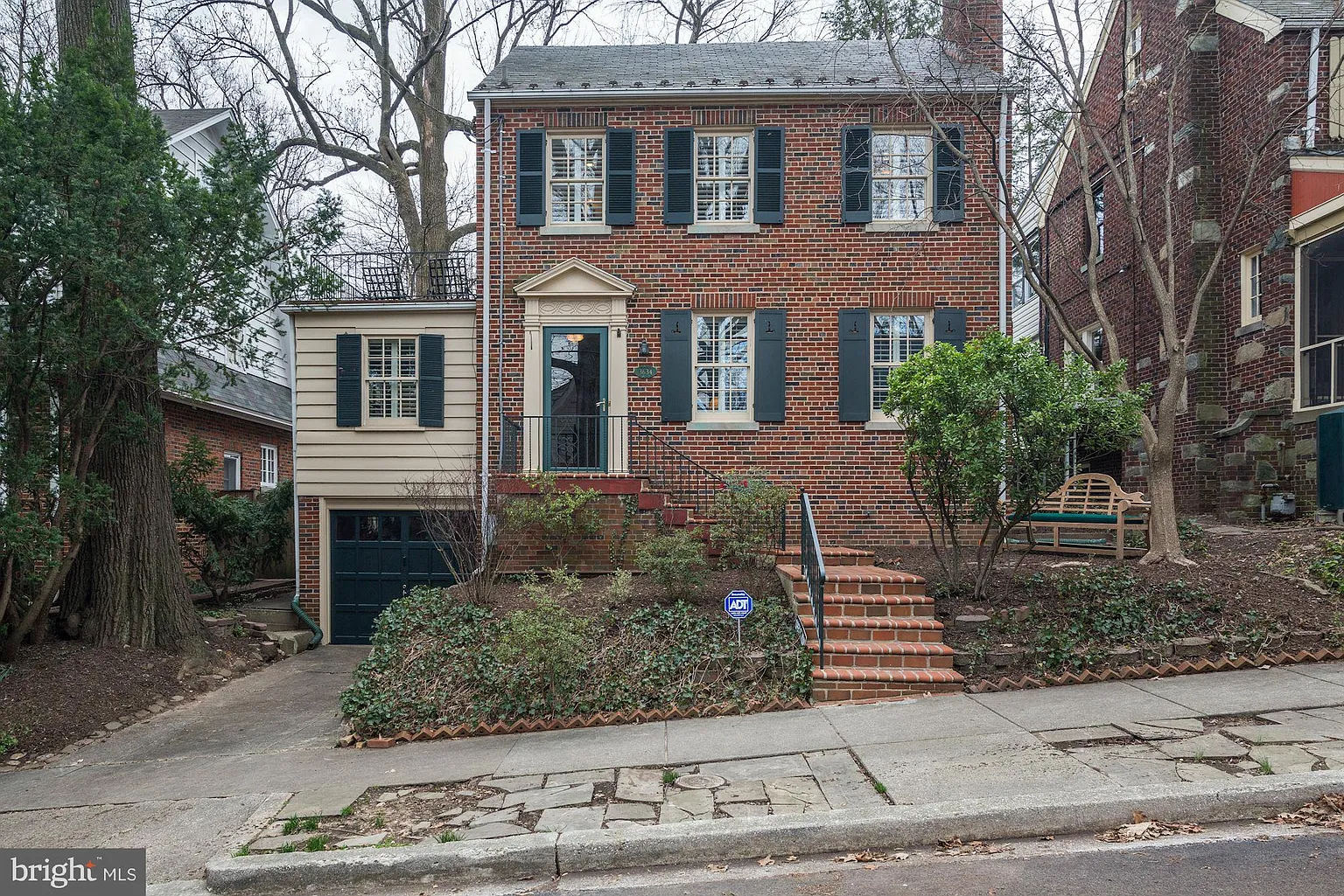 3634 Jocelyn St NW photo 1