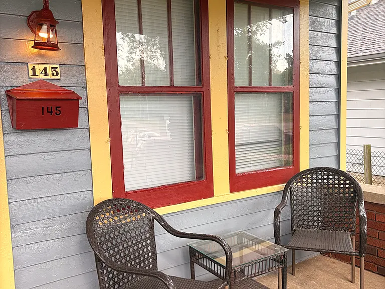 145 S Bancroft St — Photo 3