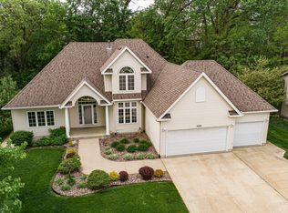 3306 Lakeridge Dr NW, Rochester, MN 55901