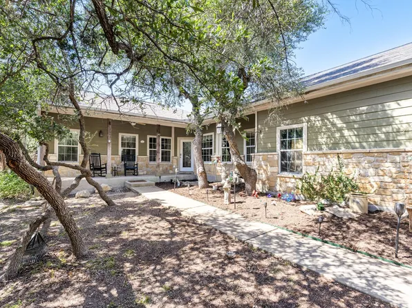 204 Deer Creek Cir, Dripping Springs, TX 78620